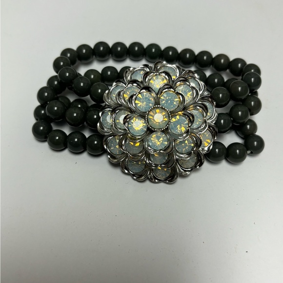 Bracelet - Picture 13 of 17